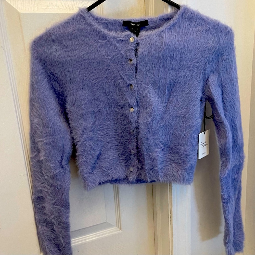 Lavender cropped sweater silver buttons Forever 21 seasonal collection